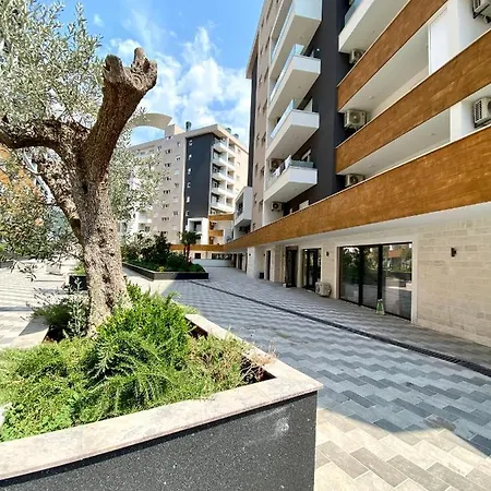 E3 * Budva